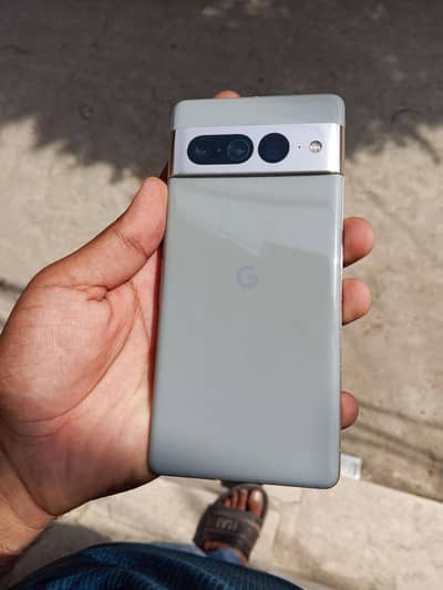 pixel 7 pro  03214736407
