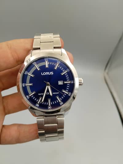 Lotus watch
