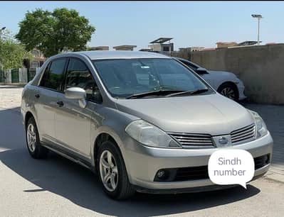 Nissan Tiida 2014