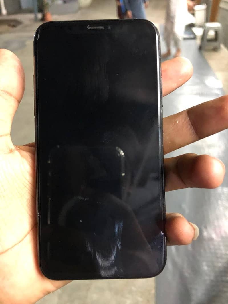 Apple iPhone X 5