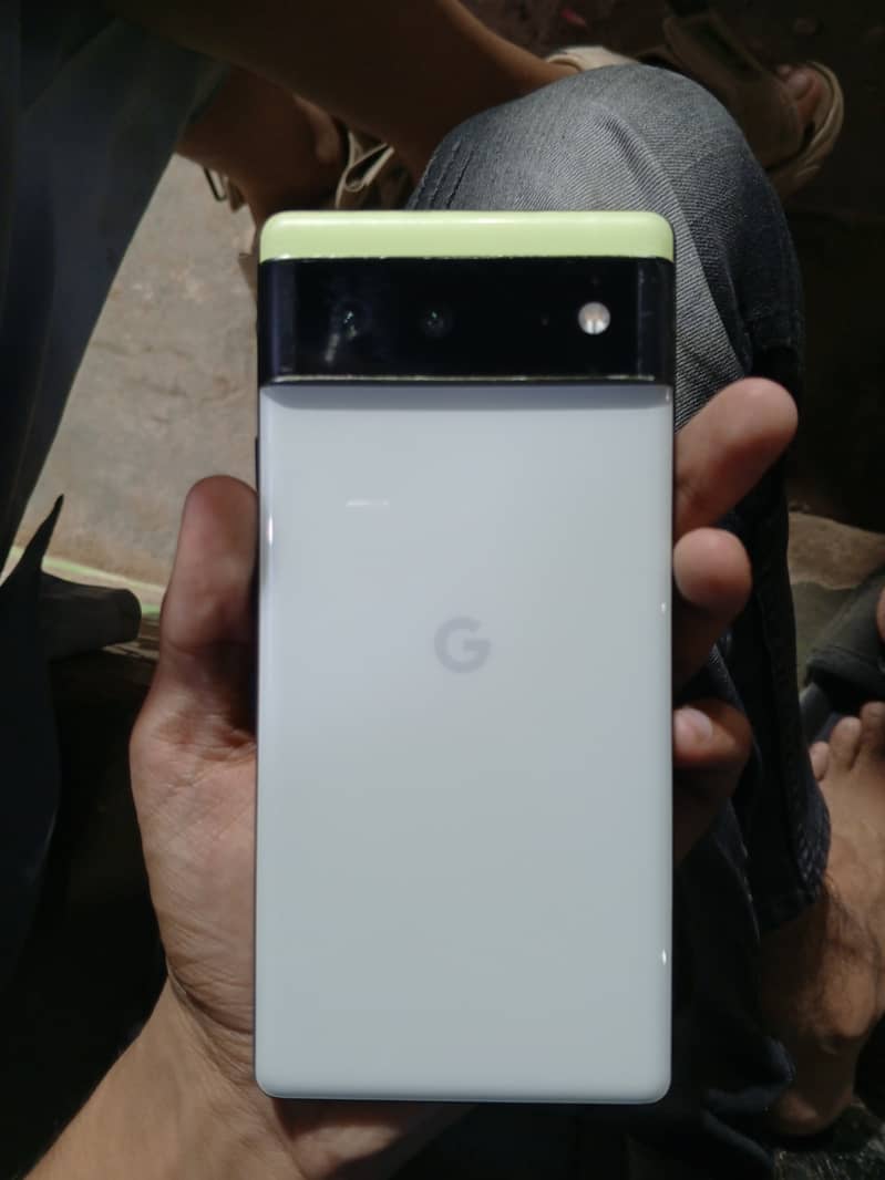 Google Pixel 6 0