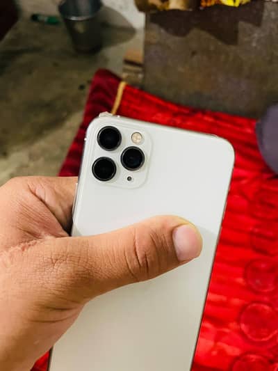 Apple iPhone 11 Pro Max 256GB fu exchange possible