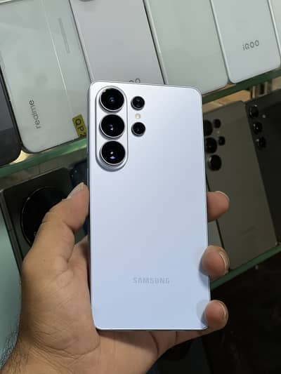 Samsung S26 Ultra Official PTA 512 gb 8 months warranty