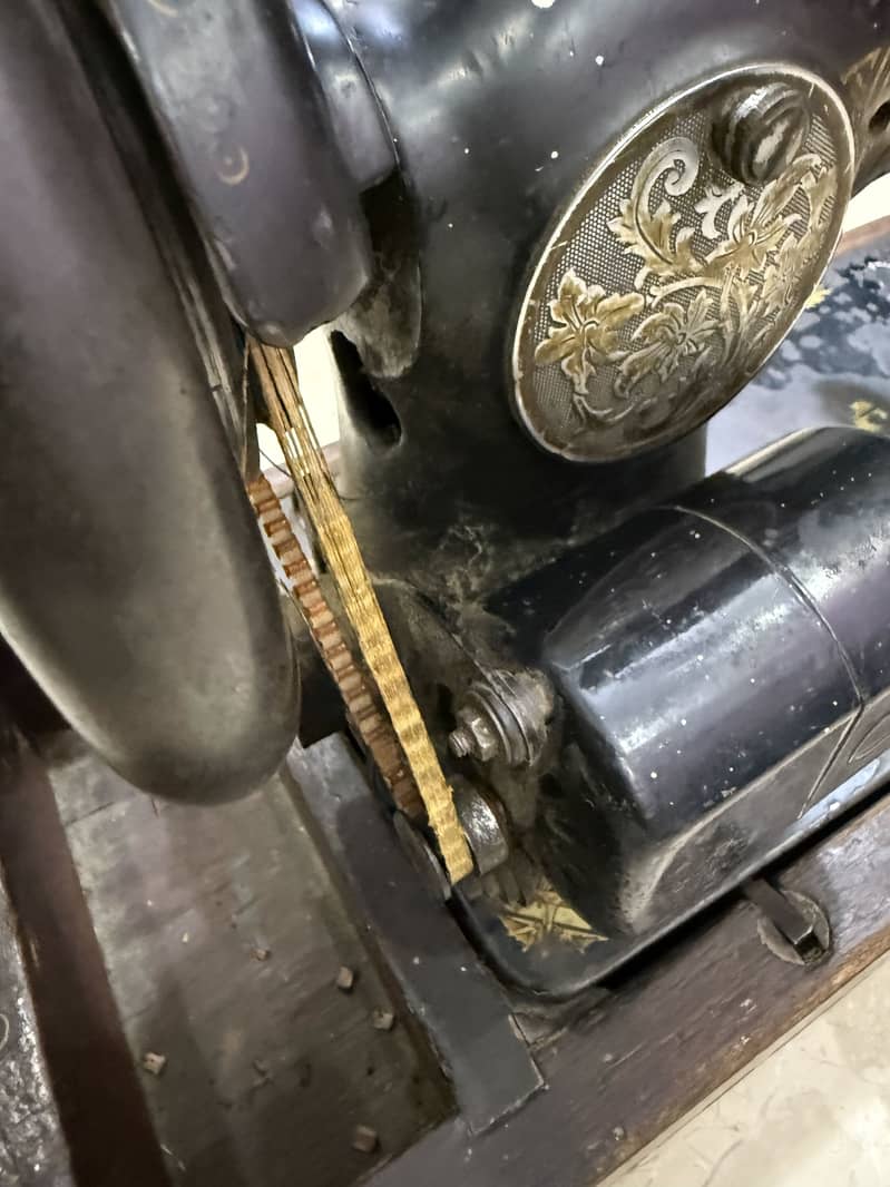 Silae Machine (Sewing Machine) 6