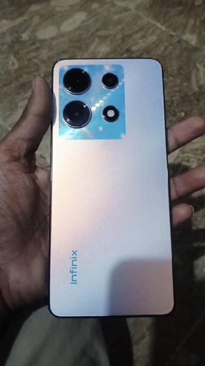 Infinix Note 30