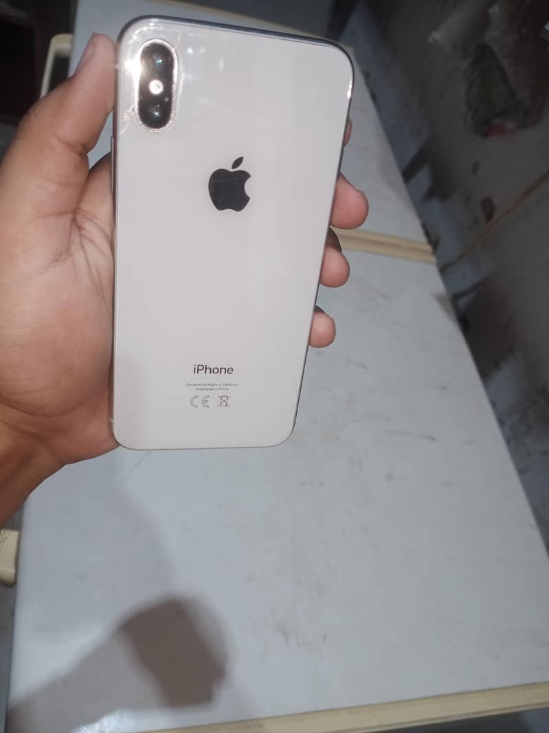 Apple iPhone X 5