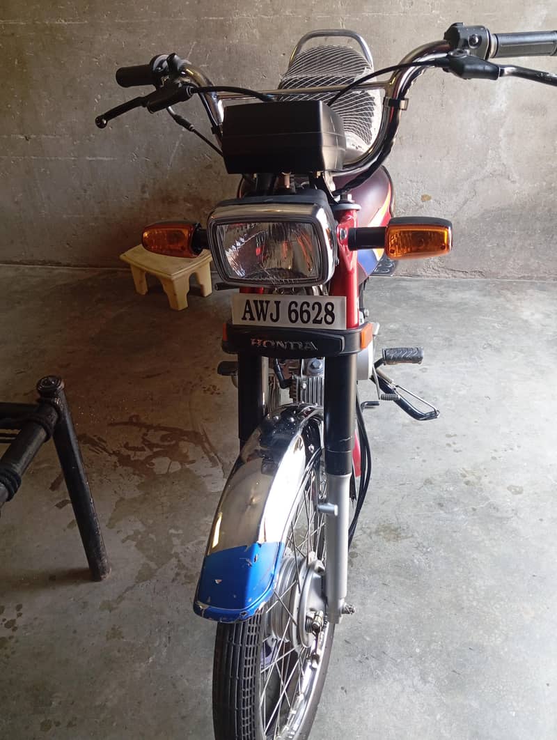 cd 70 model 2k25 0