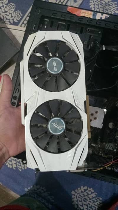 GeForce ASUS GTX 1070 OC DUAL FAN (Slightly Used) (Perfect Condition)