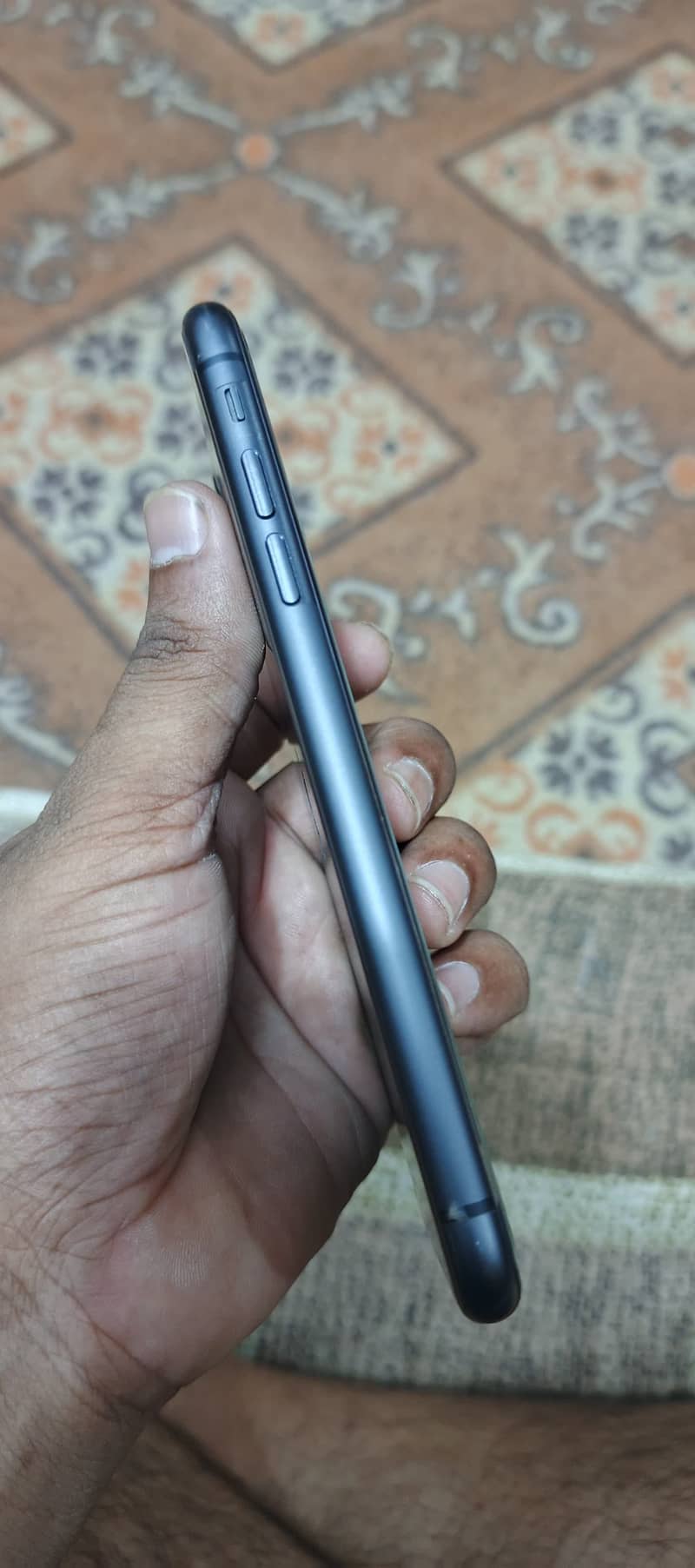 Apple iPhone 11 3