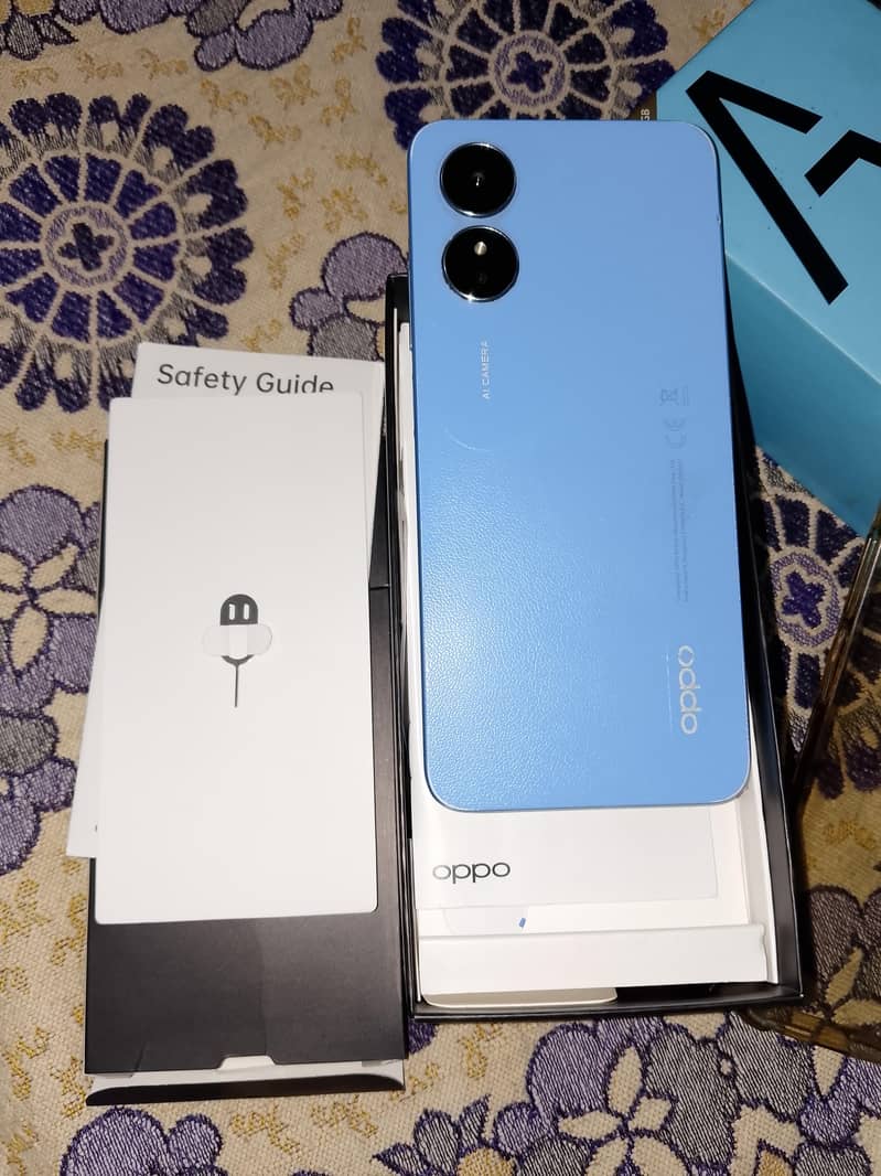 OPPO A17 1