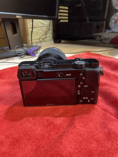 Sony a6100 4k (fastest auto focus) with Sigma 16mm 1.4