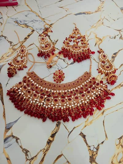 Bridal jewellery/wedding jewellery set