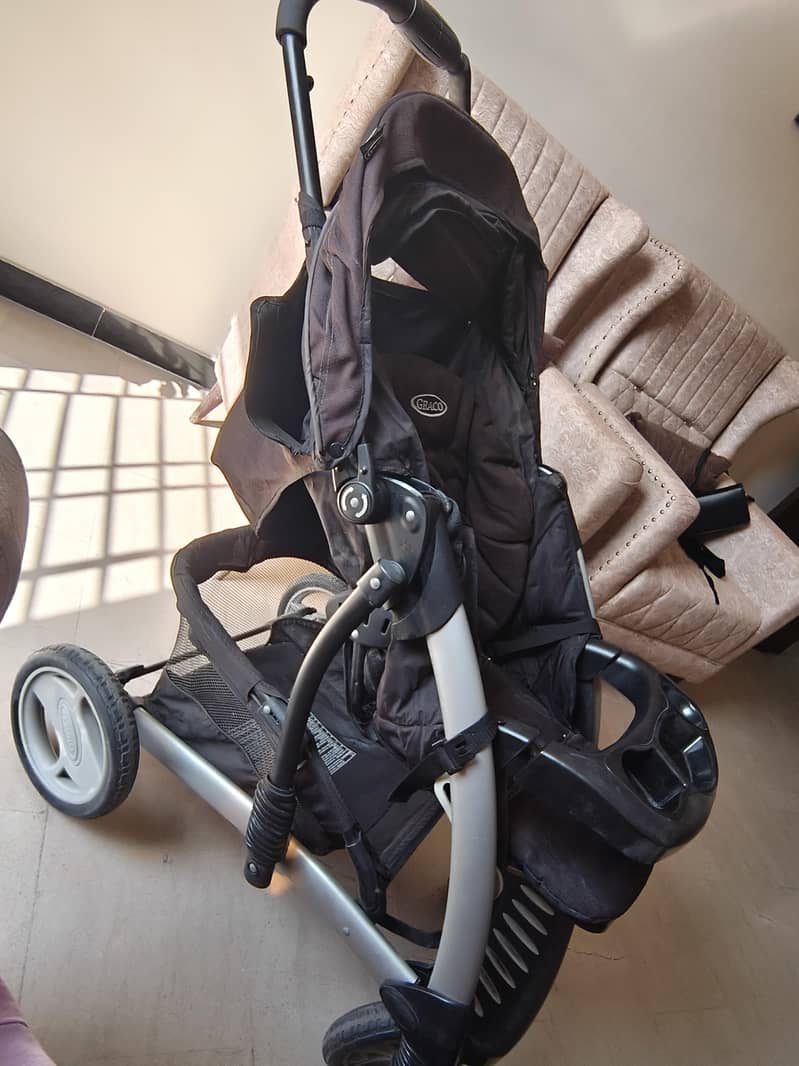 Graco Stroller 1