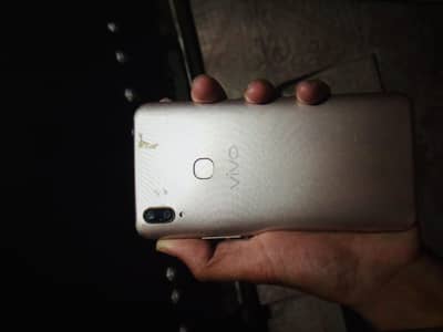 vivo y85