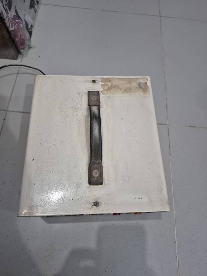 Voltage stablizer 3