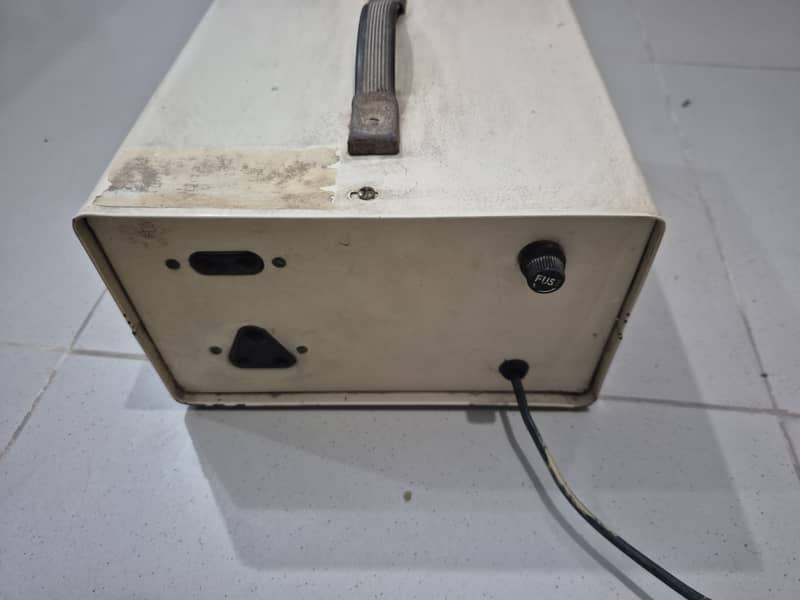 Voltage stablizer 4