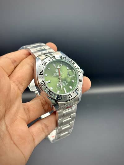 Rolex Green Dial GMT Style Watch – Silver Bracelet (41 mm)