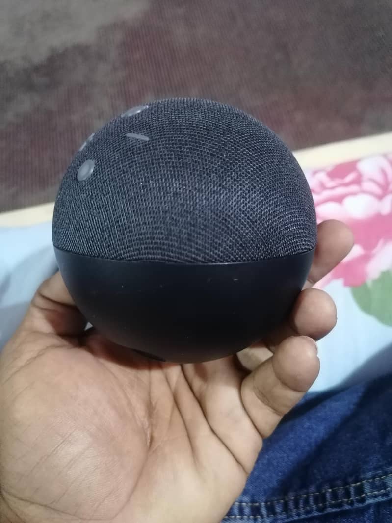 Amazon echo dot 4 the generation 3