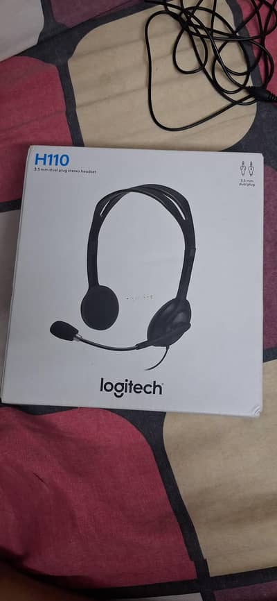 Logitech H110