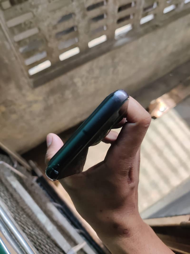 Google Pixel 8 1