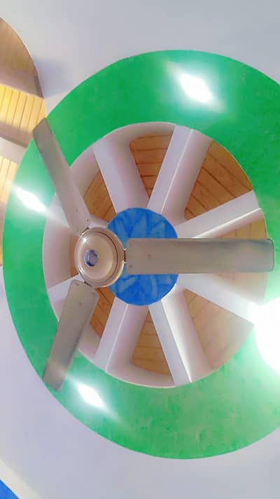 ceiling fan A. 1 running