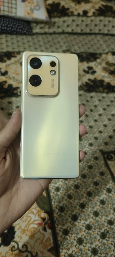 Infinix Zero 30
