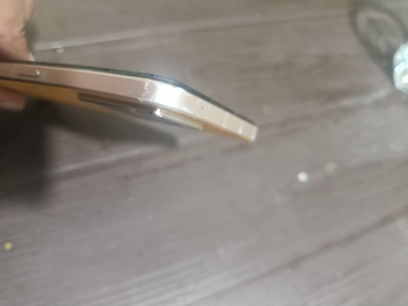 OPPO Reno7 3