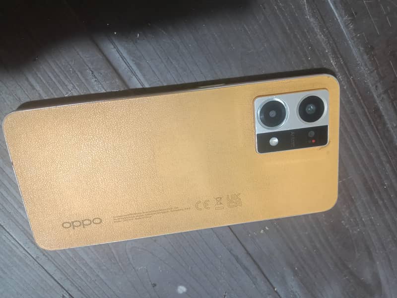 OPPO Reno7 8