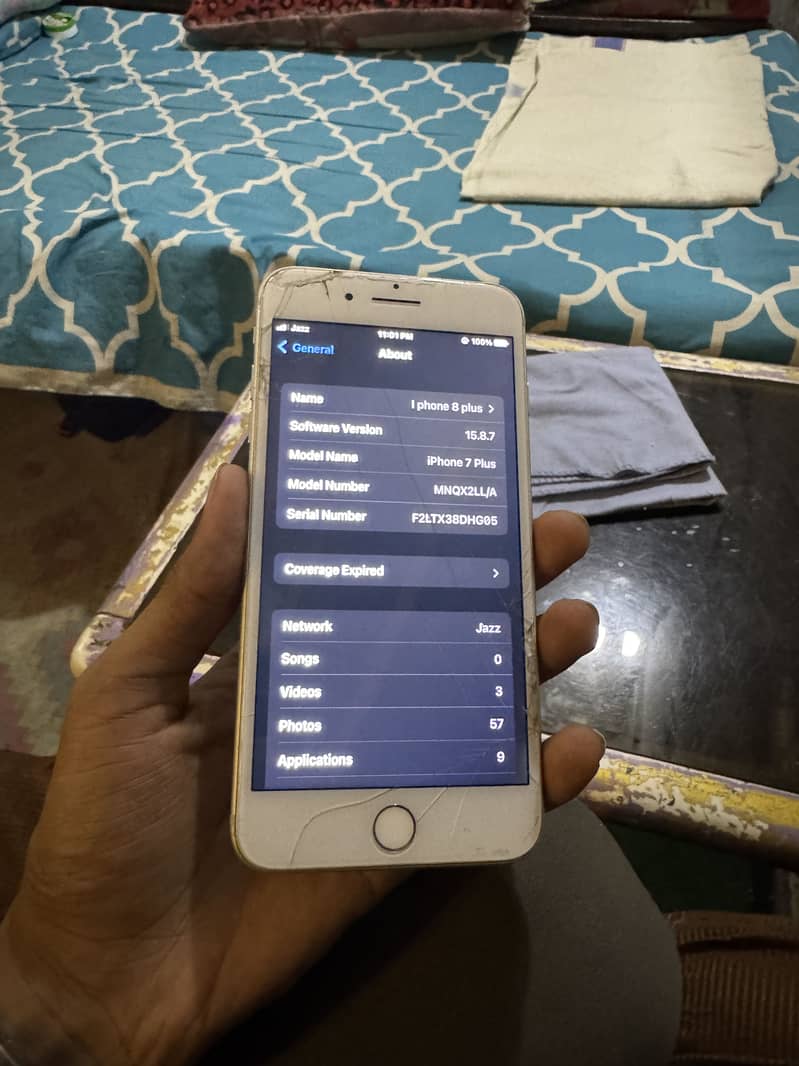 Apple iPhone 7 Plus 7