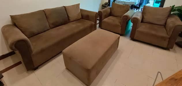 Sofa Set 7 Seater For Sale.