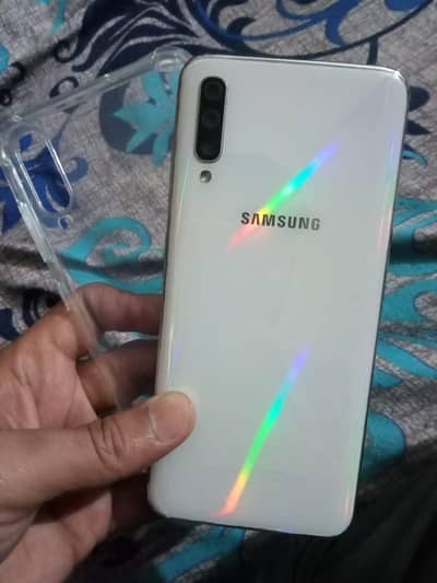 Samsung Mobile A70