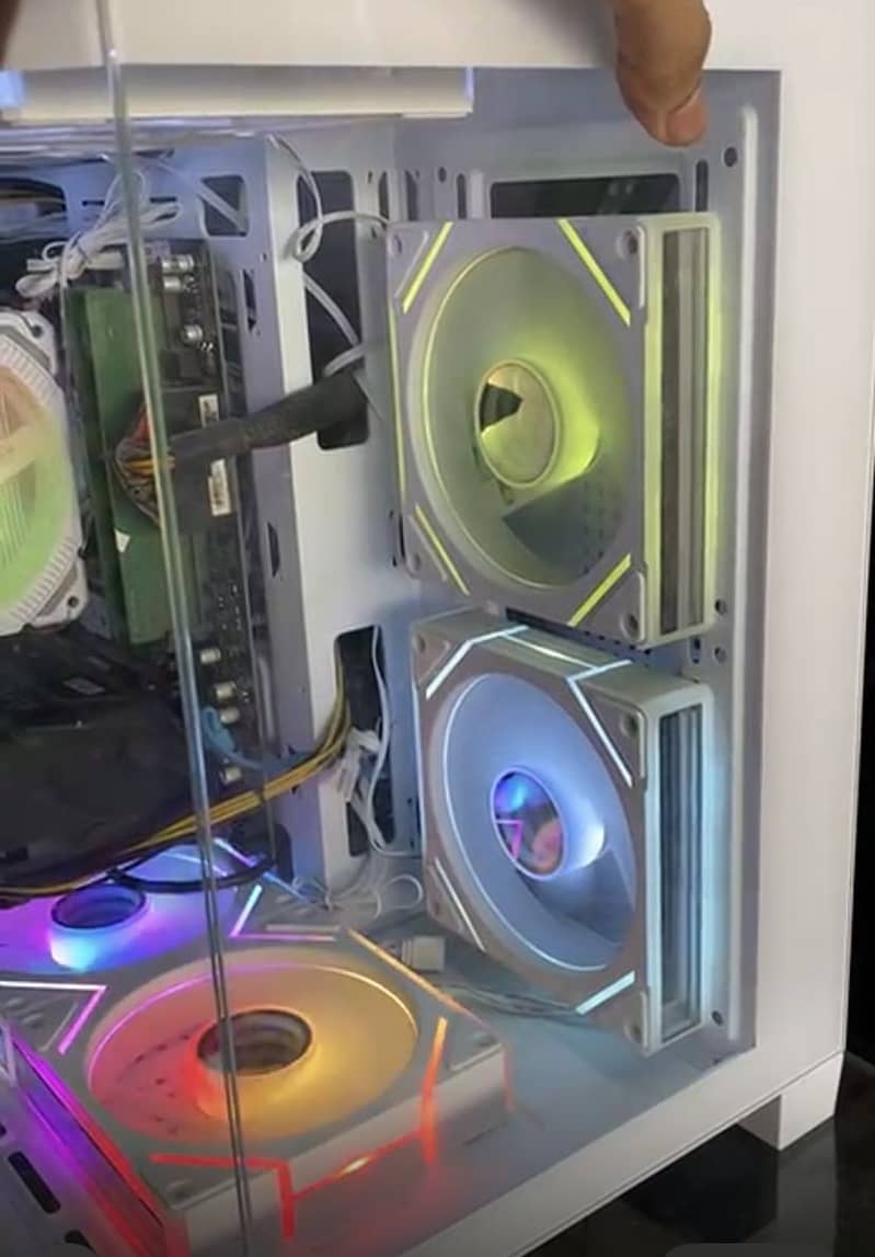 Ultimate gaming Pc 7