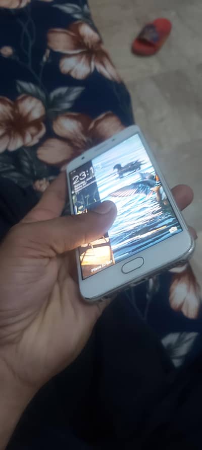 OPPO A57