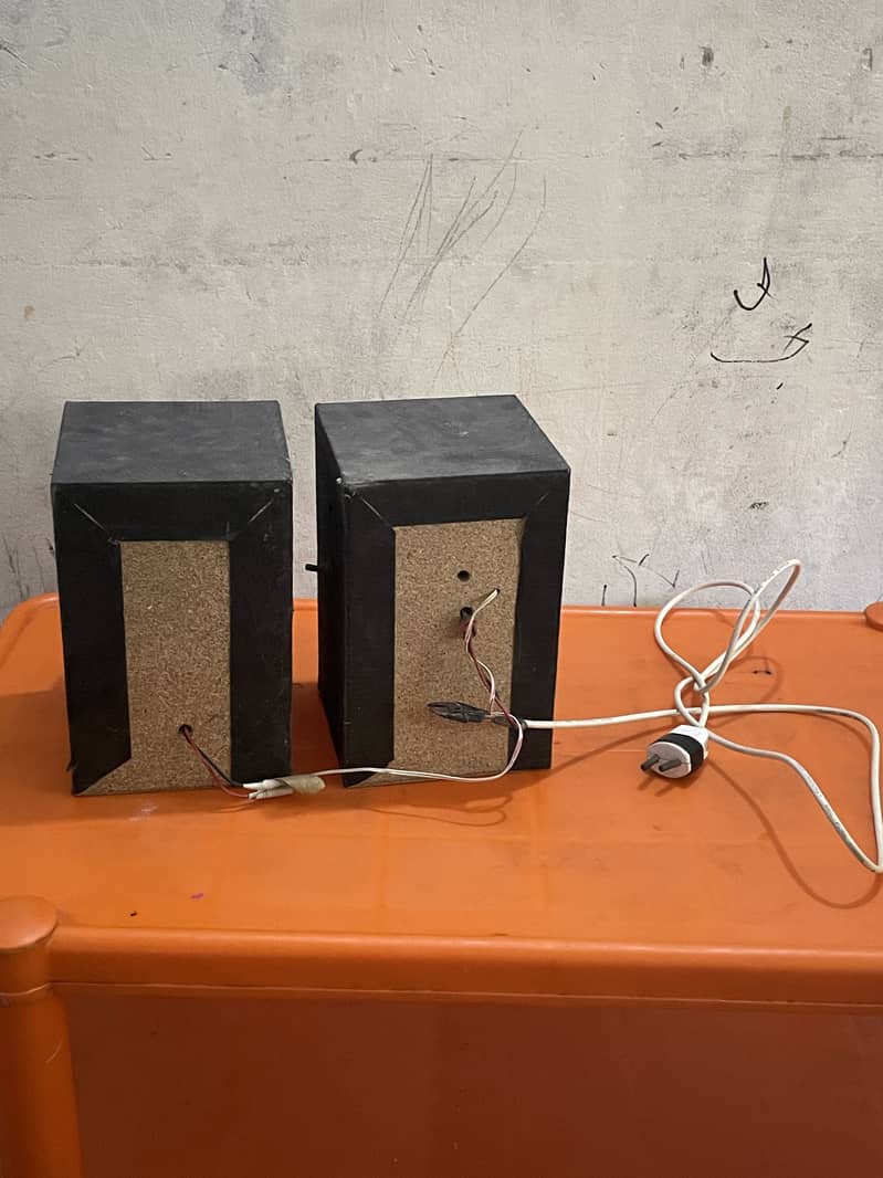bluetooth speakers 2