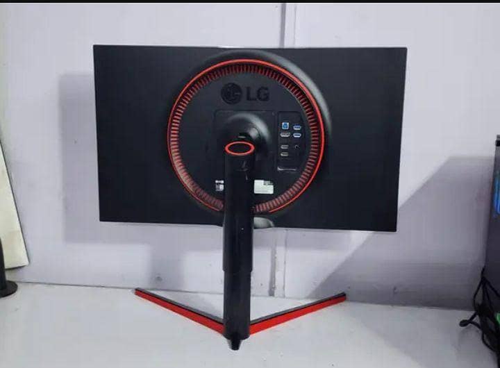 monitor 2