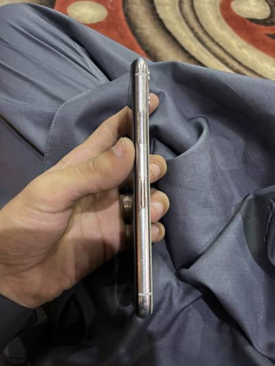 Apple iPhone 11 Pro