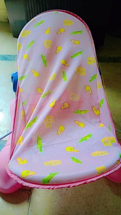 baby bathing seat minimum to used easy to carry