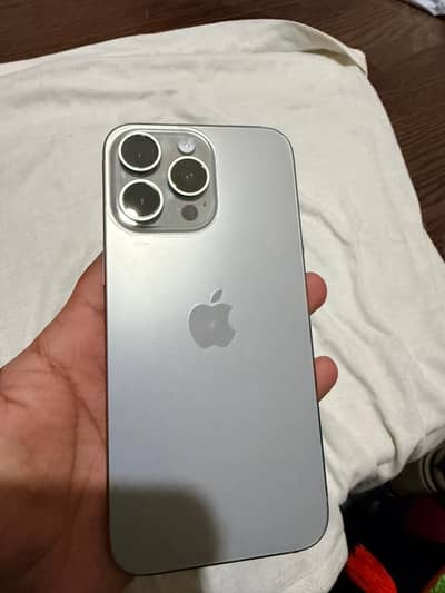 Apple iPhone 15 Pro Max