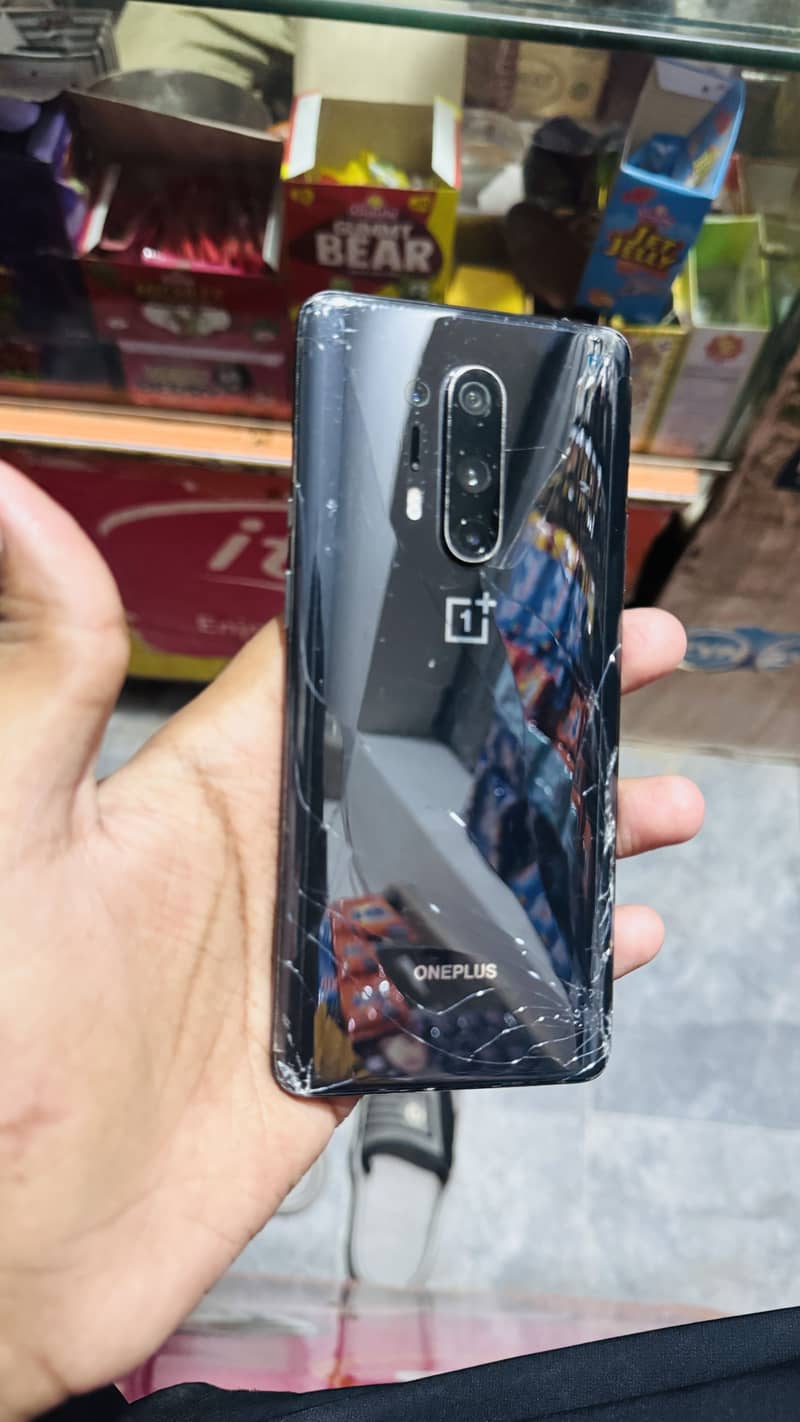One Plus 8 Pro 0