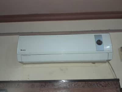 good condition ac home used ha ac on ha ksi kasam ka koi falt nhe ha