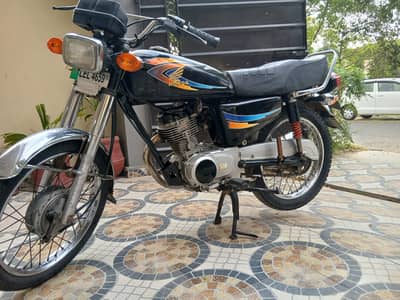 Metro MR 125 2015