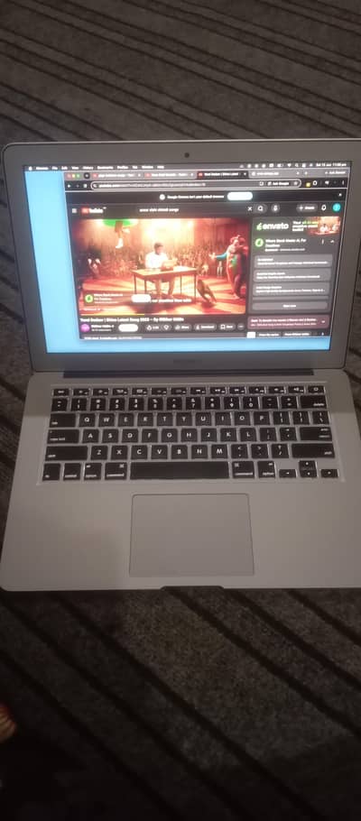 MacBook Air 17 for sale
