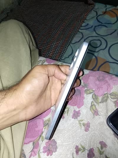 Infinix Hot 30