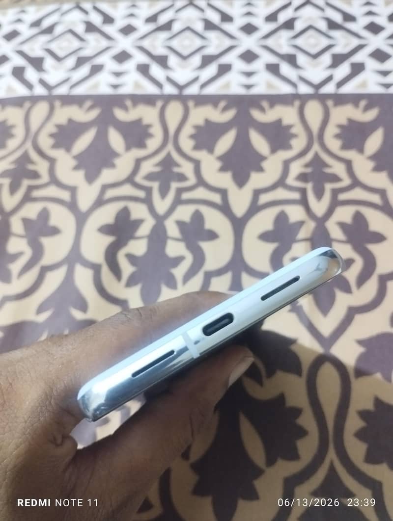 Google Pixel 8 Pro 1