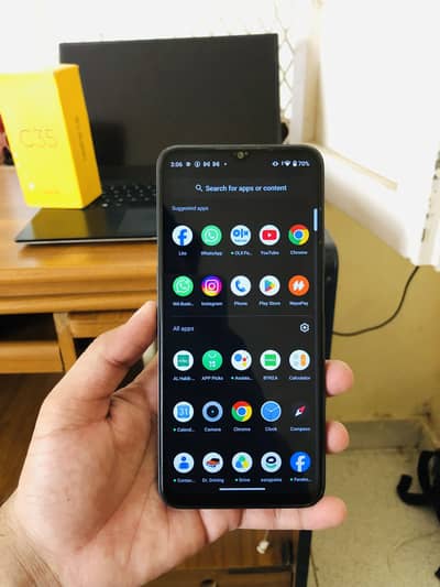 Realme C35 8/128 with box