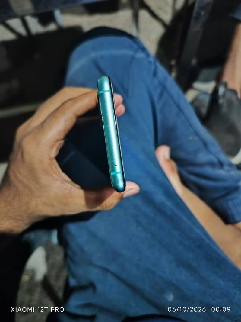 One Plus 8T 0