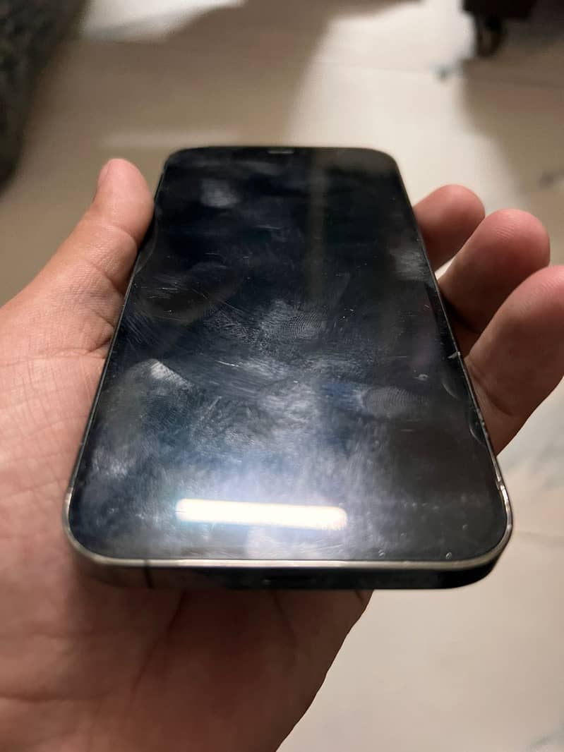 iPhone 12 Pro 3