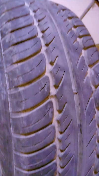 good condition tyres