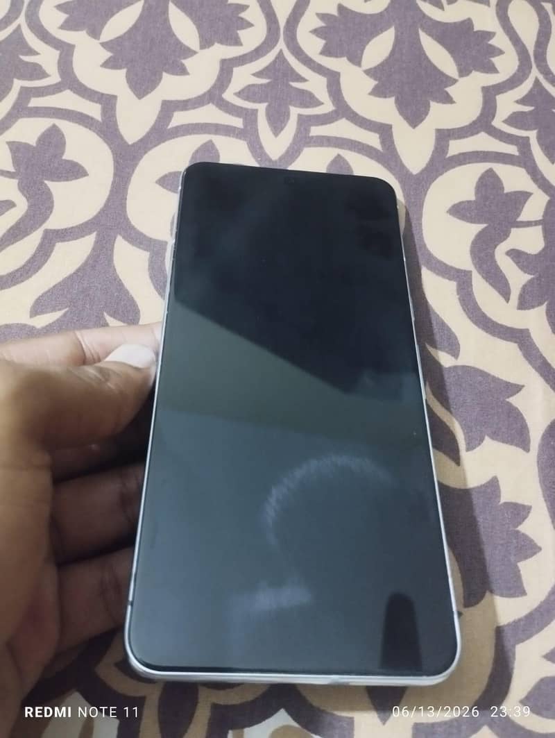 Google Pixel 8 Pro 2