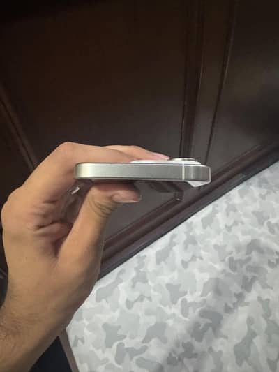 Apple iPhone 15 Pro JV